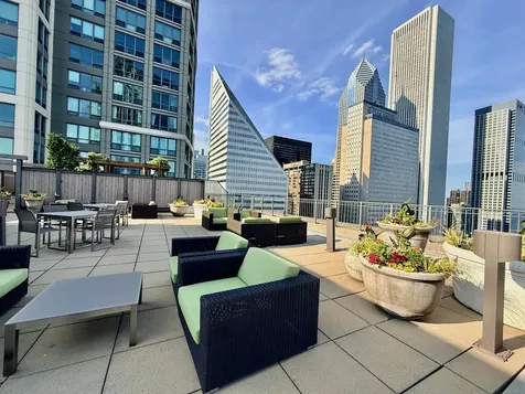 130 North Garland Court Chicago IL 60602