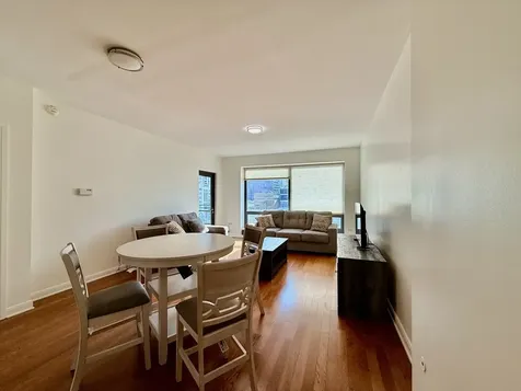 130 North Garland Court Chicago IL 60602