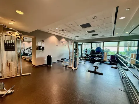 130 North Garland Court Chicago IL 60602