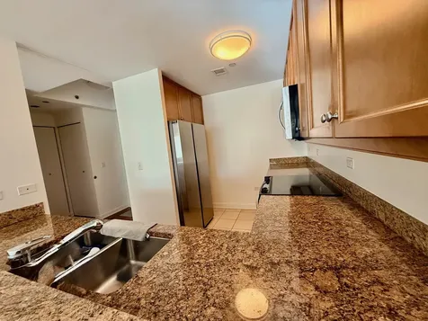 130 North Garland Court Chicago IL 60602