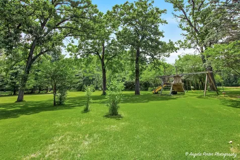 4121 Miller Oaks Drive Mchenry IL 60051