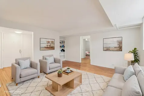 5325 North Francisco Avenue Chicago IL 60625