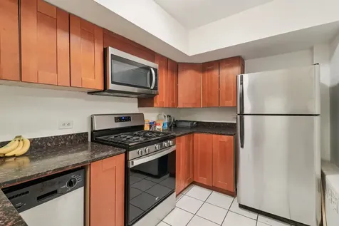 5325 North Francisco Avenue Chicago IL 60625