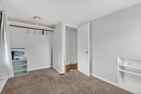 2929 Sewell Street Rockford IL 61109