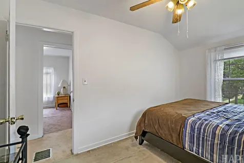 8217 Laramie Avenue Skokie IL 60077