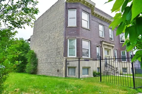 7321 South Stewart Avenue Chicago IL 60621