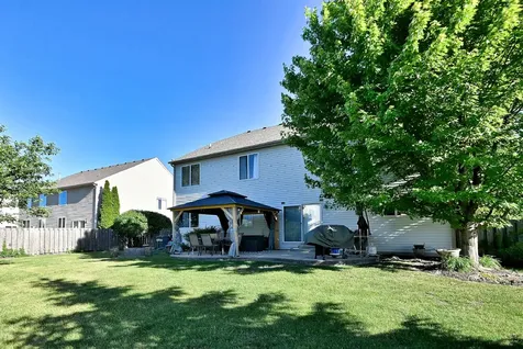 8305 Waterbury Drive Joliet IL 60431