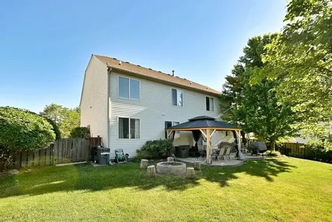 8305 Waterbury Drive Joliet IL 60431