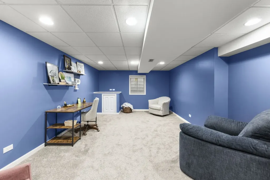 2367 Angela Lane Aurora IL 60502