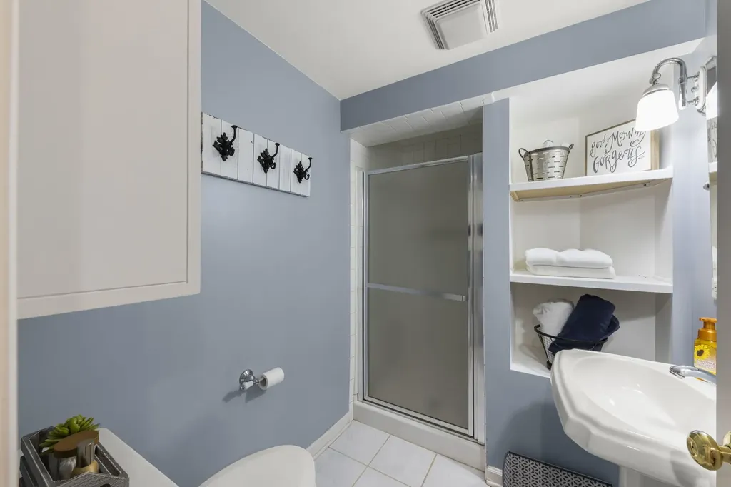 2367 Angela Lane Aurora IL 60502
