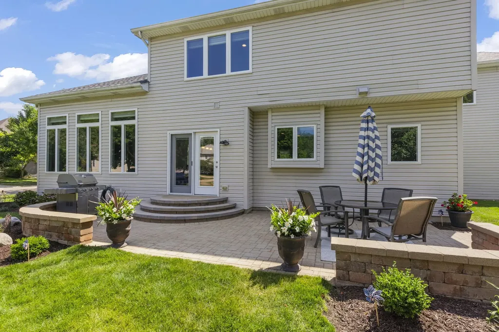 2367 Angela Lane Aurora IL 60502