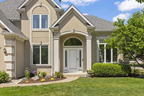 2367 Angela Lane Aurora IL 60502
