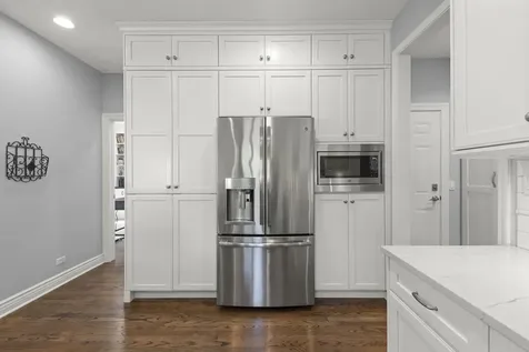 2367 Angela Lane Aurora IL 60502