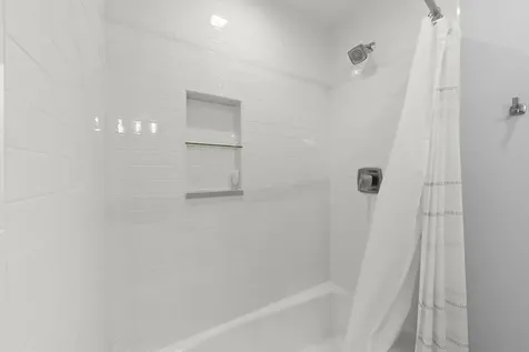 2367 Angela Lane Aurora IL 60502
