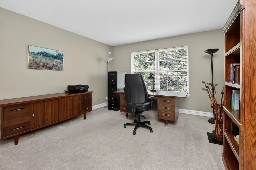 7940 Ashbrook Court Darien IL 60561