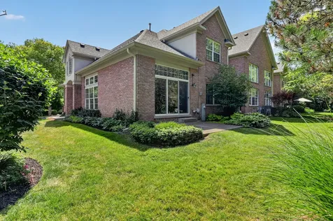 7940 Ashbrook Court Darien IL 60561