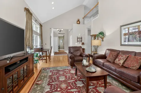 7940 Ashbrook Court Darien IL 60561