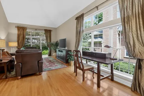 7940 Ashbrook Court Darien IL 60561