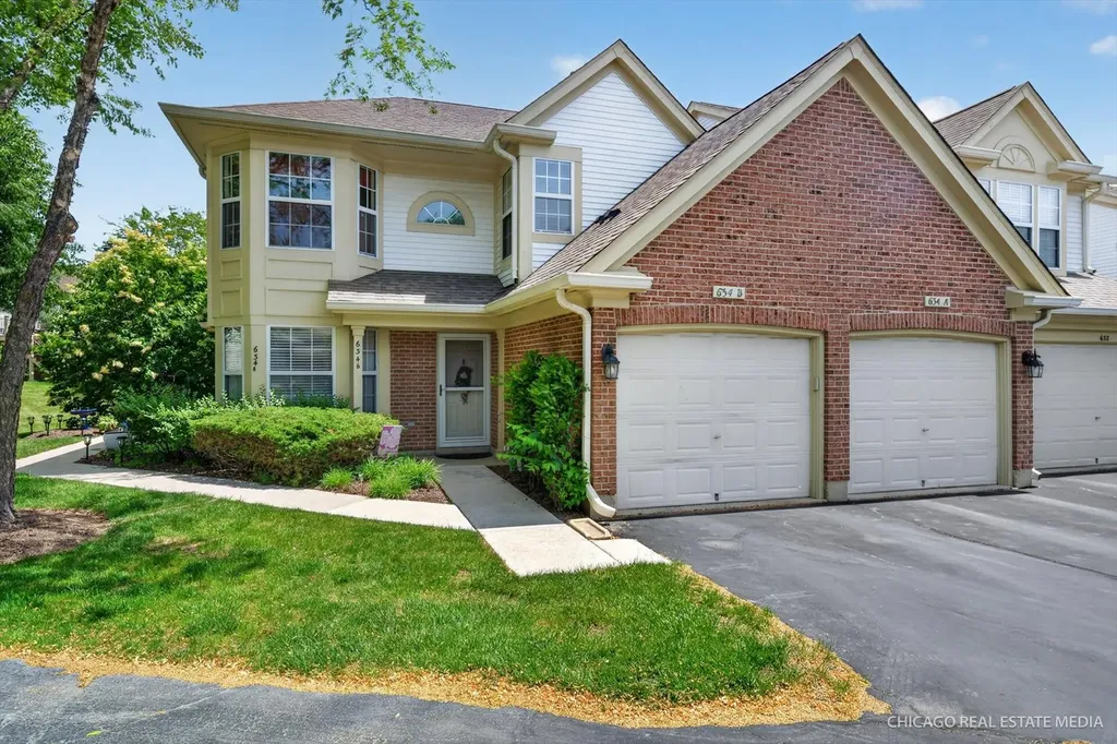 634 Village Road Crystal Lake IL 60014