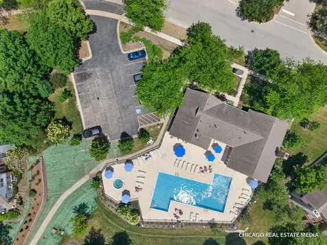 634 Village Road Crystal Lake IL 60014