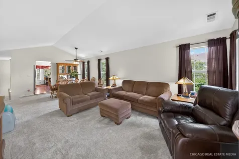 634 Village Road Crystal Lake IL 60014