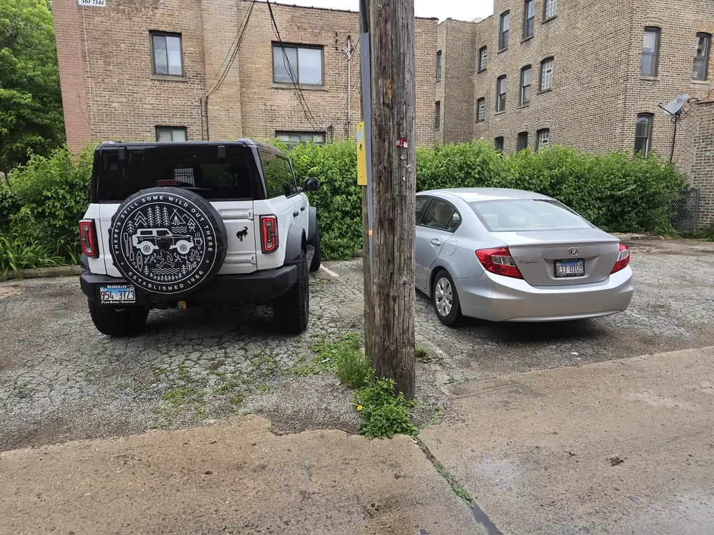 2822 West Granville Avenue Chicago IL 60659