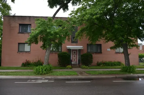 2822 West Granville Avenue Chicago IL 60659