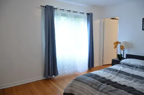 2822 West Granville Avenue Chicago IL 60659