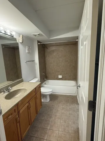 390 South Western Avenue Des Plaines IL 60016