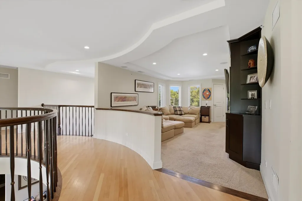 809 Edgemont Lane Park Ridge IL 60068