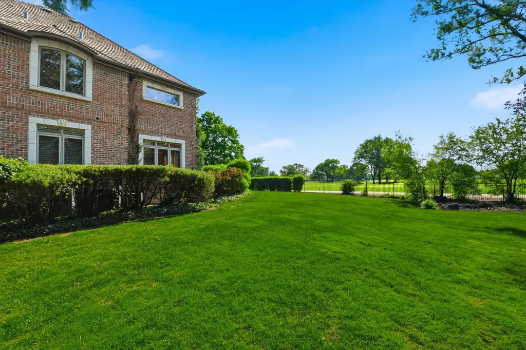 809 Edgemont Lane Park Ridge IL 60068