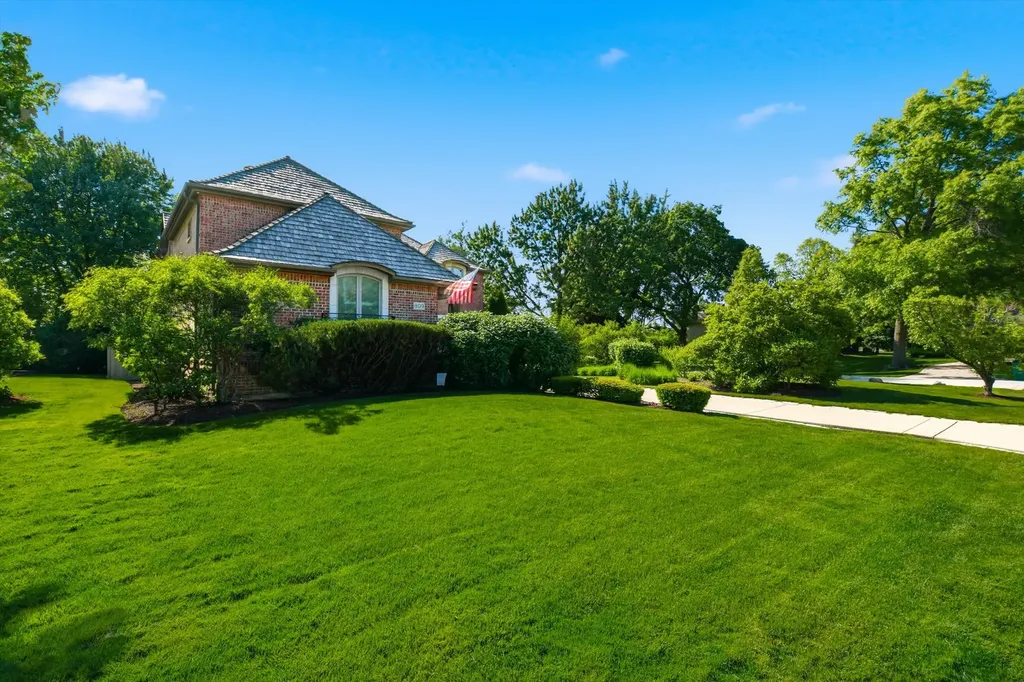 809 Edgemont Lane Park Ridge IL 60068