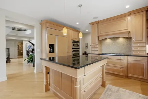 809 Edgemont Lane Park Ridge IL 60068
