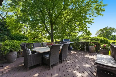 809 Edgemont Lane Park Ridge IL 60068