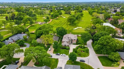 809 Edgemont Lane Park Ridge IL 60068