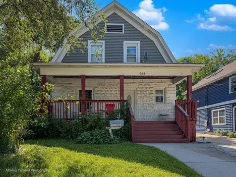 648 South Liberty Street Elgin IL 60120