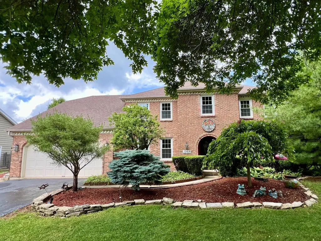 1369 Ginger Lane Naperville IL 60565