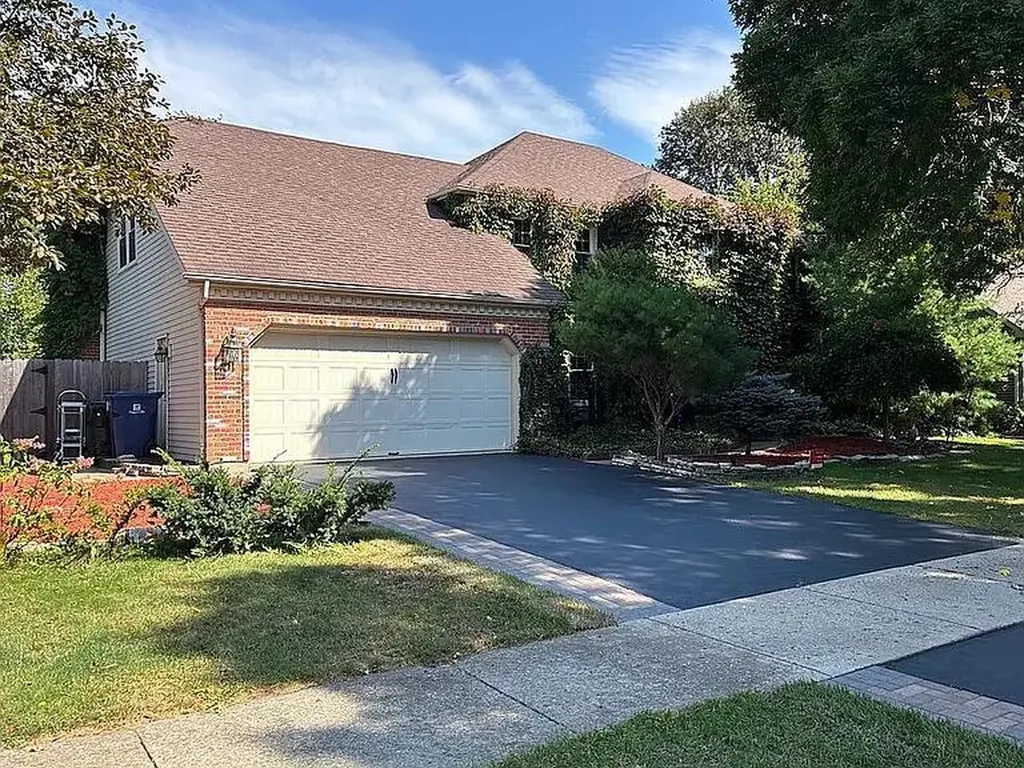 1369 Ginger Lane Naperville IL 60565