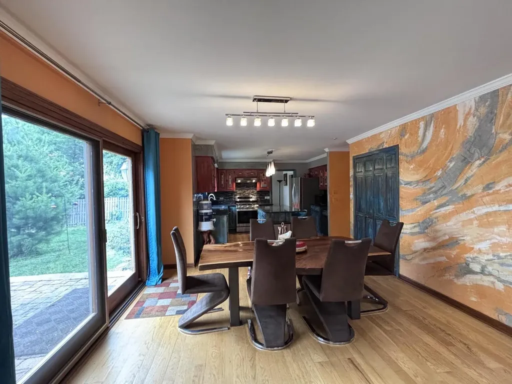 1369 Ginger Lane Naperville IL 60565