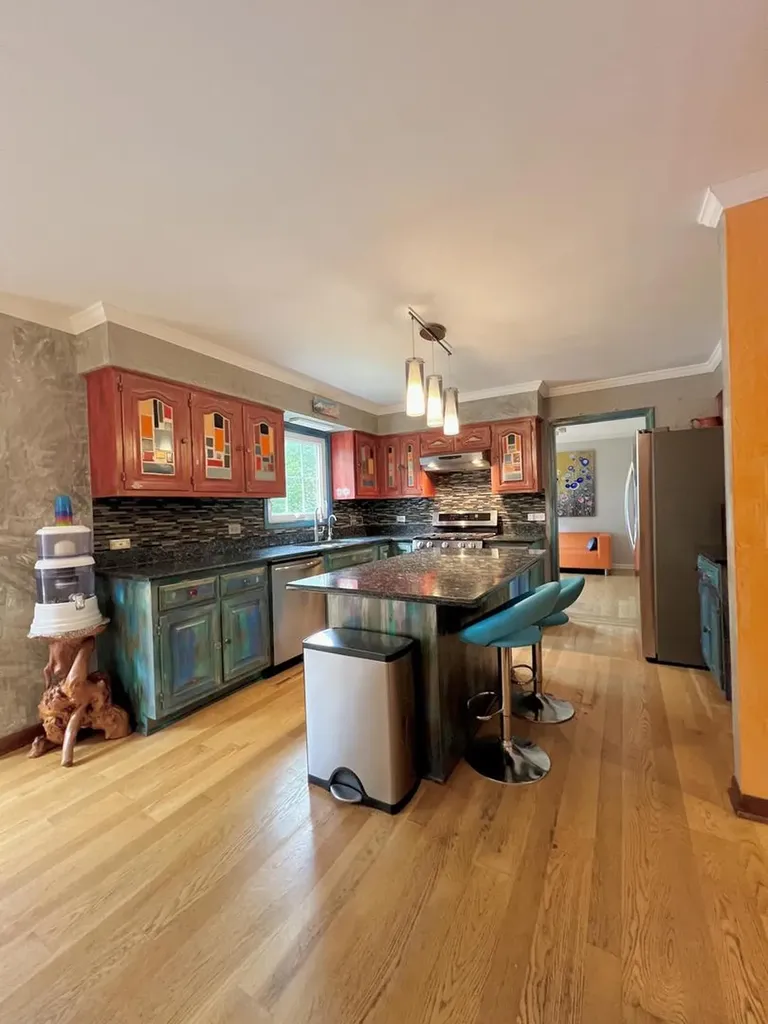 1369 Ginger Lane Naperville IL 60565