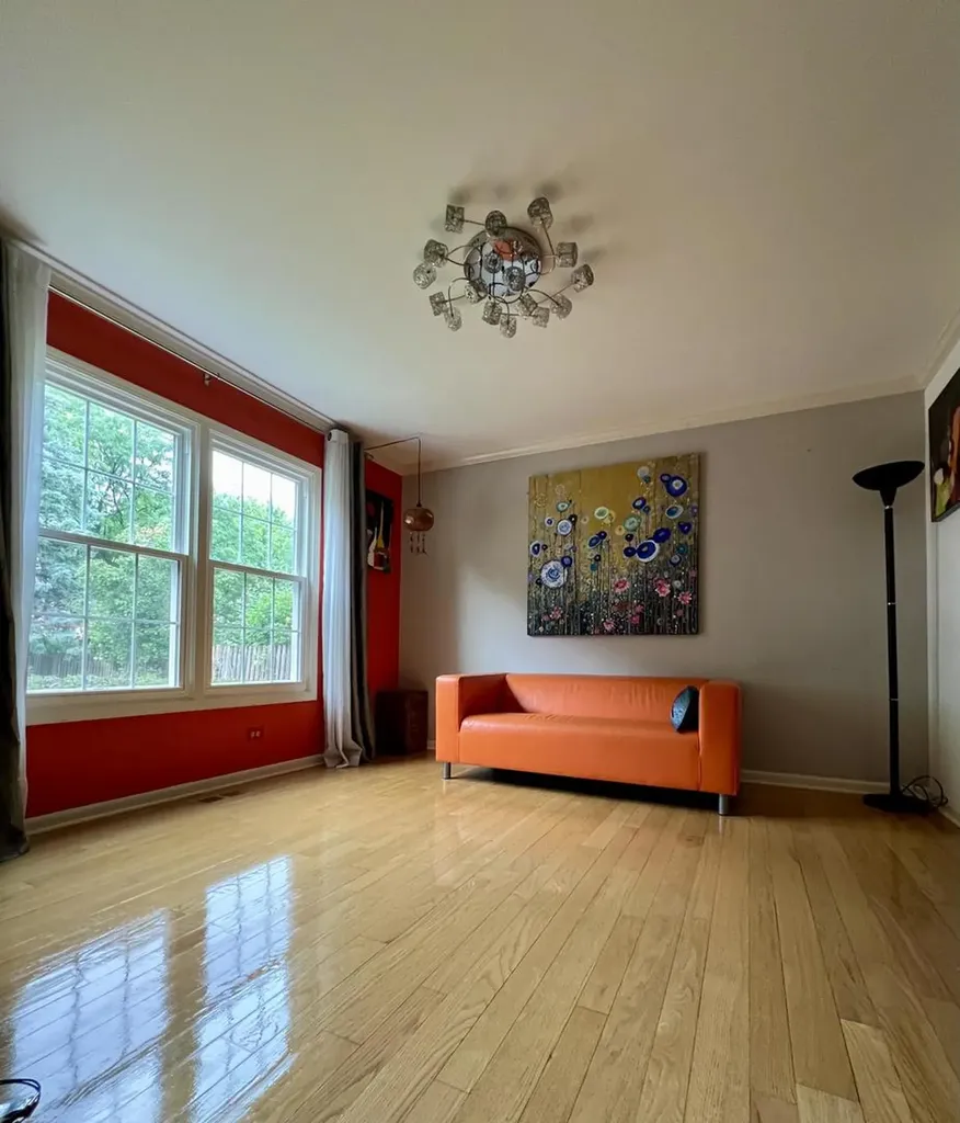 1369 Ginger Lane Naperville IL 60565