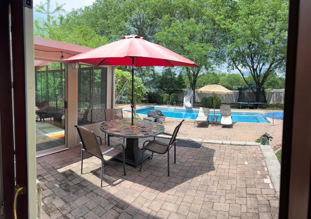 1369 Ginger Lane Naperville IL 60565