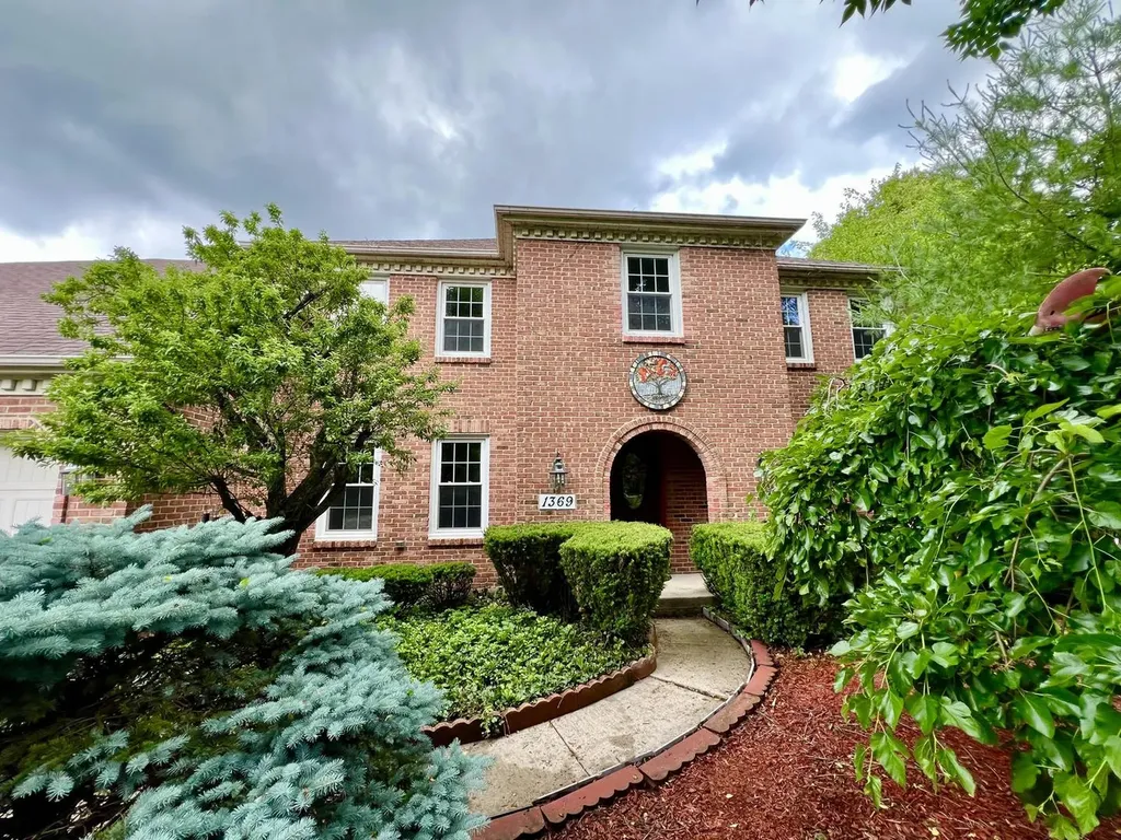 1369 Ginger Lane Naperville IL 60565