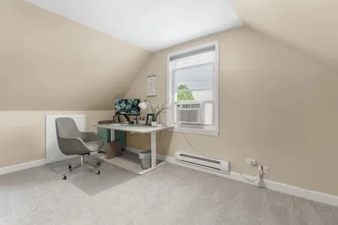 4230 North Moody Avenue Chicago IL 60634