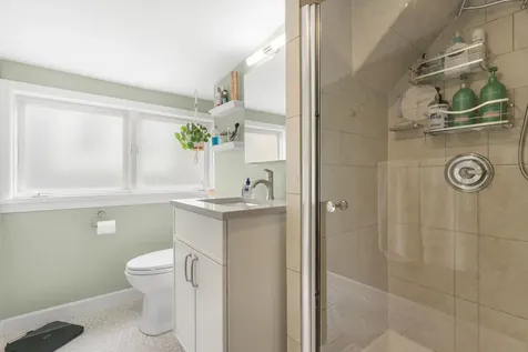 4230 North Moody Avenue Chicago IL 60634