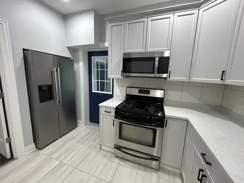 7940 South Carpenter Street Chicago IL 60620