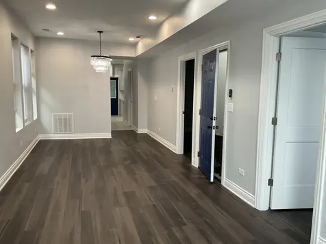 7940 South Carpenter Street Chicago IL 60620