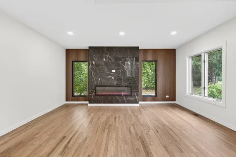 33 Valewood Road West Chicago IL 60185