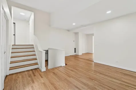 33 Valewood Road West Chicago IL 60185