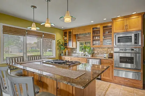 222 South Mayfair Place Chicago Heights IL 60411